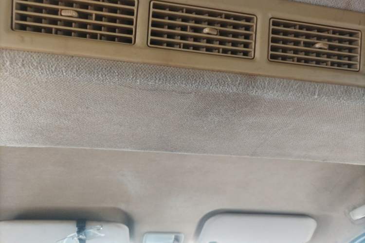 Used Wuling Rongguang V 2015 1.5L Standard Version Headliner