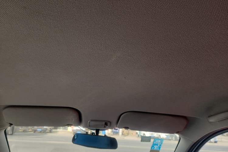 Used Wuling Rongguang V 2015 1.2L Practical Model Headliner