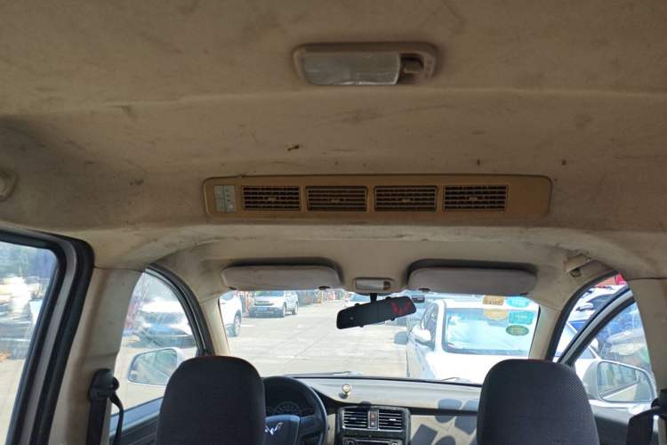 Used Wuling Rongguang V 2015 1.2L Standard Version Headliner