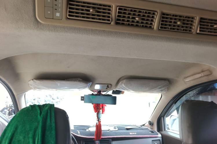 Used Wuling Rongguang V 2015 1.5L Base Version Headliner