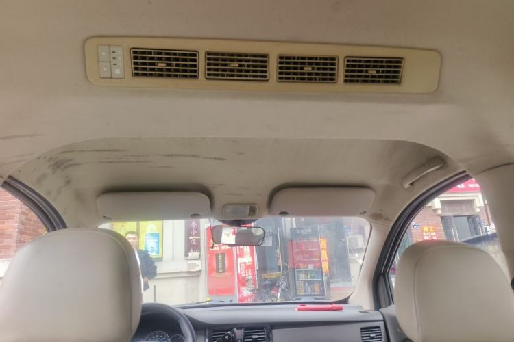 Used Wuling Rongguang V 2015 1.5L Standard Version Headliner