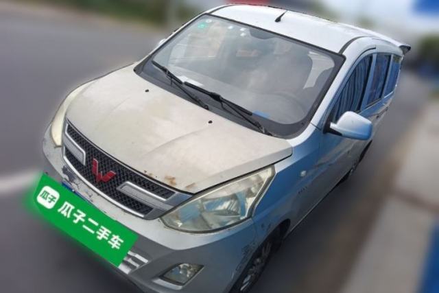 Used Wuling Rongguang V 2015 1.5L Base Version