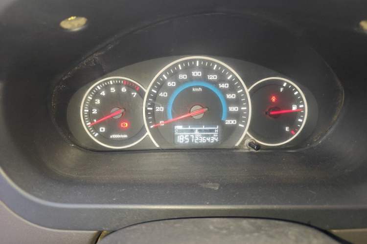 Used Wuling Rongguang V 2015 1.5L Standard Version Instrument Cluster
