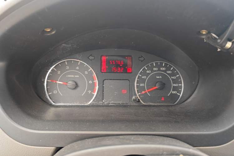 Used Wuling Rongguang V 2015 1.2L Practical Model Instrument Cluster