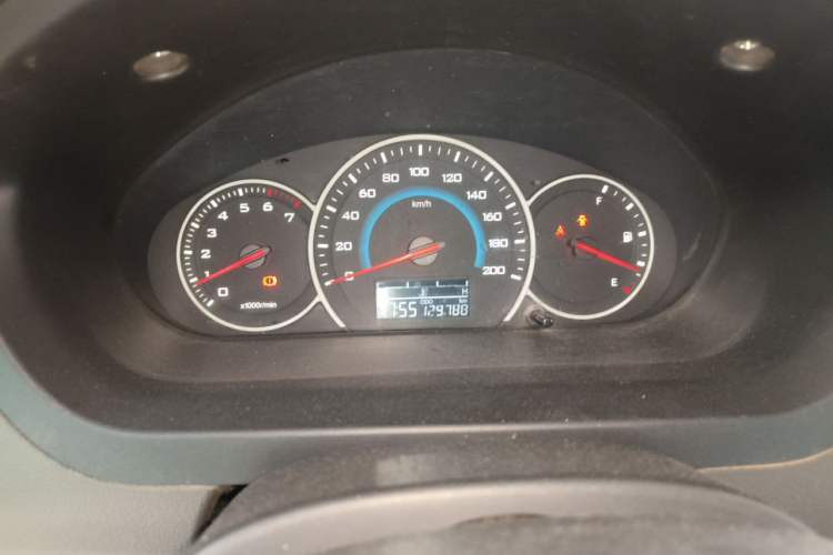 Used Wuling Rongguang V 2015 1.5L Base Version Instrument Cluster