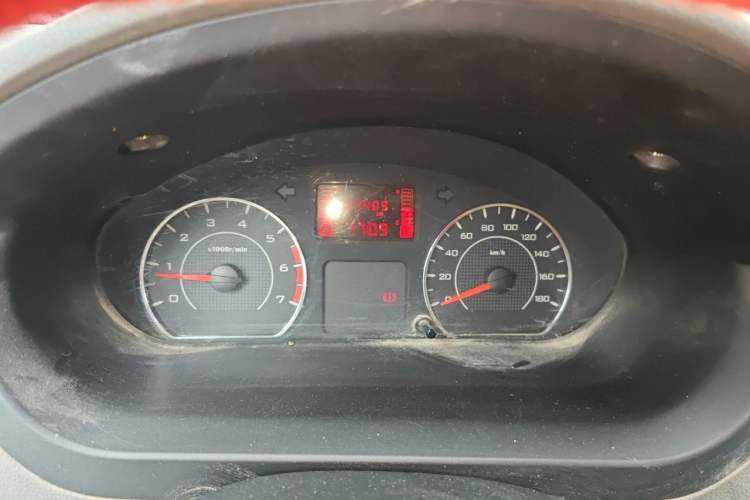 Used Wuling Rongguang V 2015 1.2L Practical Model Instrument Cluster