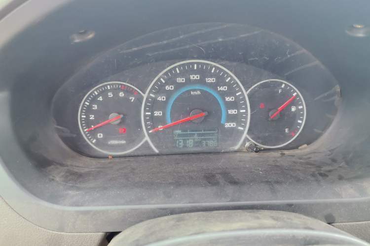 Used Wuling Rongguang V 2015 1.2L Base Version Instrument Cluster