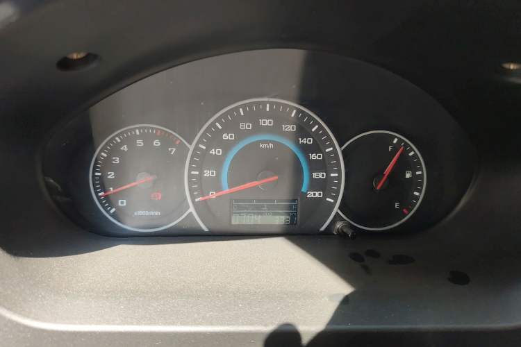 Used Wuling Rongguang V 2015 1.5L Base Version Instrument Cluster