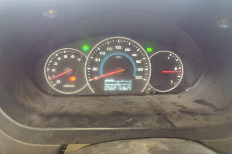 Used Wuling Rongguang V 2015 1.2L Standard Version Instrument Cluster