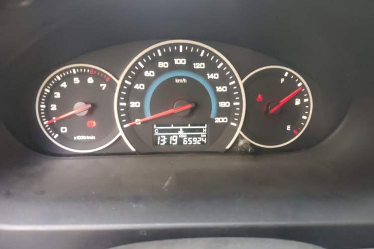 Used Wuling Rongguang V 2015 1.5L Base Version Instrument Cluster