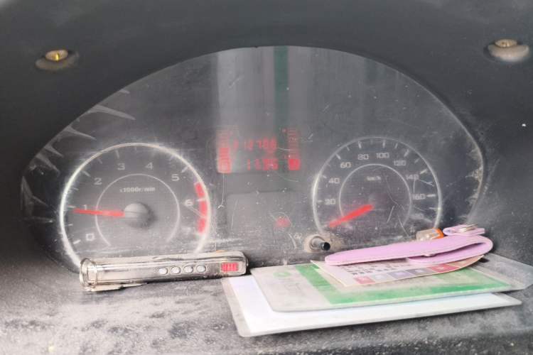 Used Wuling Rongguang V 2015 1.5L Base Version Instrument Cluster