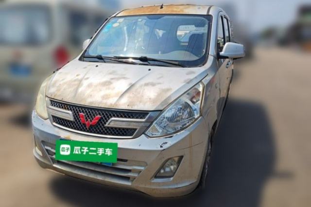 Used Wuling Rongguang V 2015 1.2L Standard Version