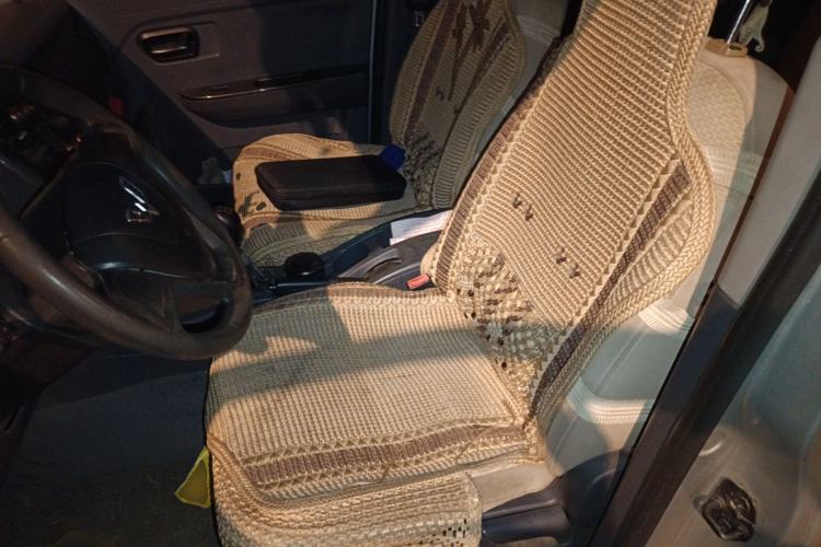 Used Wuling Rongguang V 2015 1.2L Base Version Left Front Seat