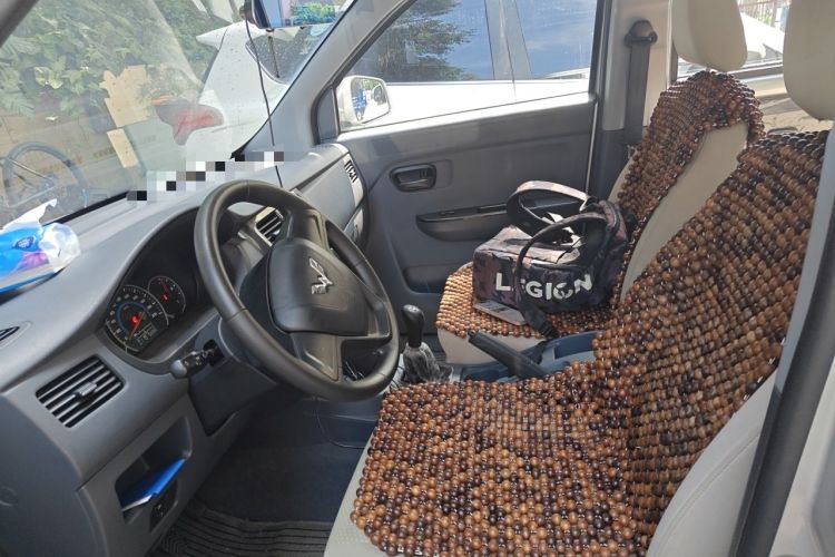 Used Wuling Rongguang V  Left Front Seat