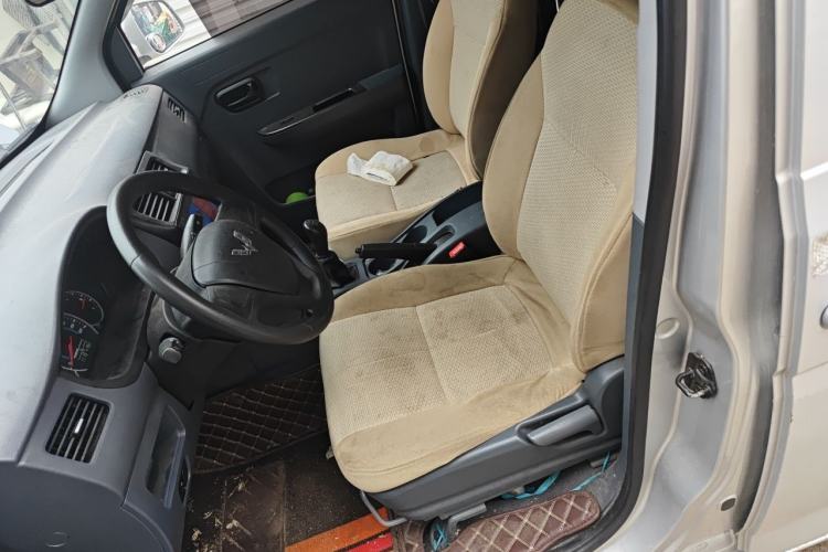 Used Wuling Rongguang V  Left Front Seat