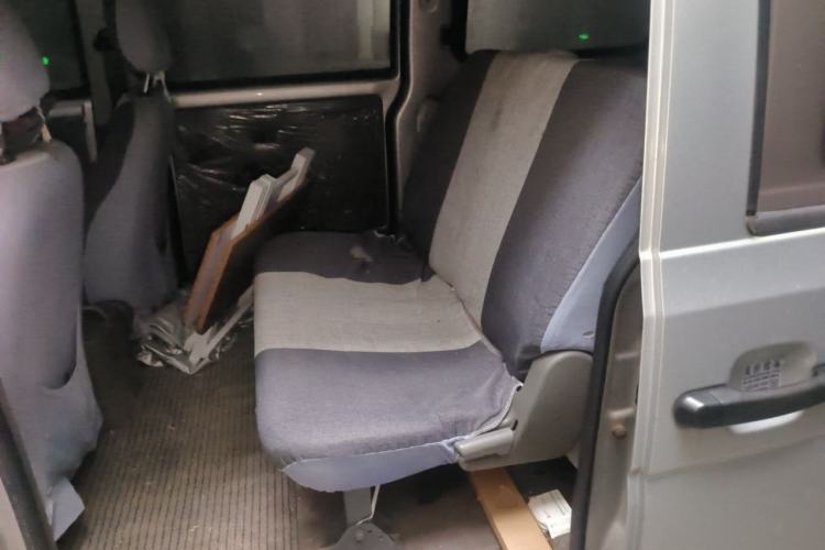 Used Wuling Rongguang V 2015 1.2L Practical Model Left Rear Seat
