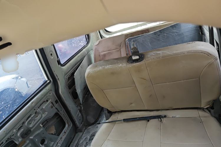 Used Wuling Rongguang V 2015 1.2L Practical Model Left Rear Seat