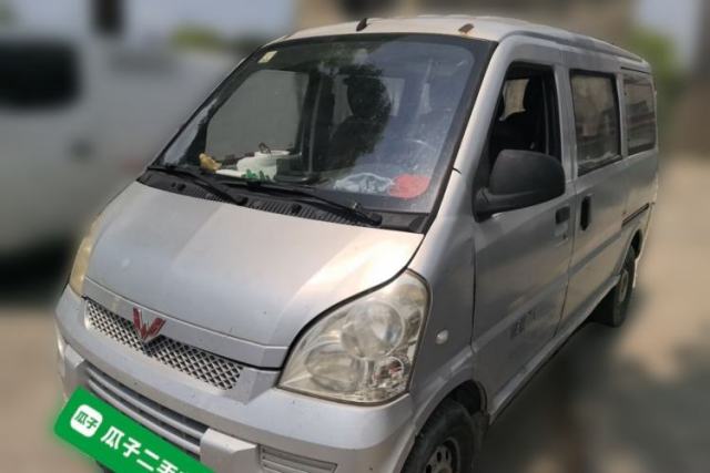 Used Wuling Rongguang V 2015 1.2L Base Version
