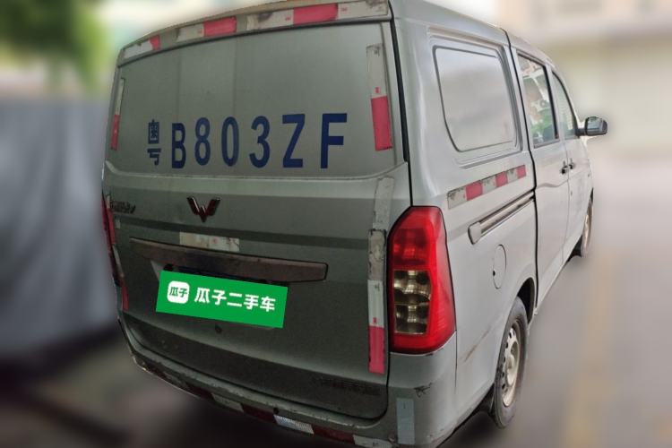Used Wuling Rongguang V 2015 1.5L Practical Version Rear