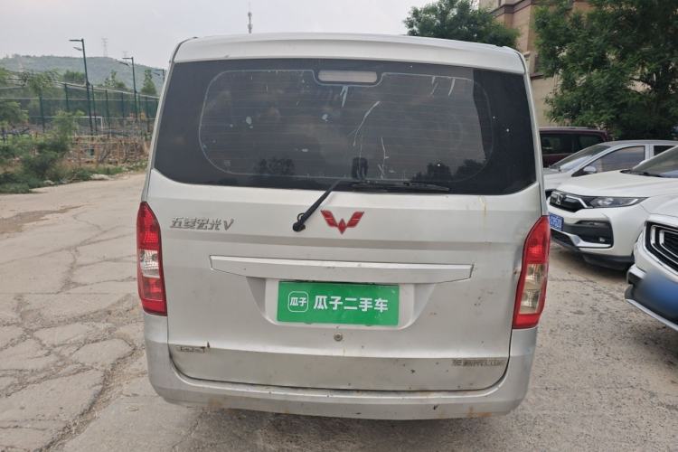 Used Wuling Rongguang V 2015 1.2L Standard Version Rear