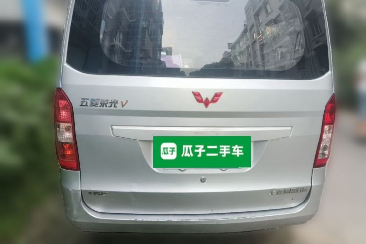 Used Wuling Rongguang V 2015 1.5L Base Version Rear