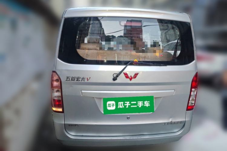 Used Wuling Rongguang V 2015 1.5L Standard Version Rear