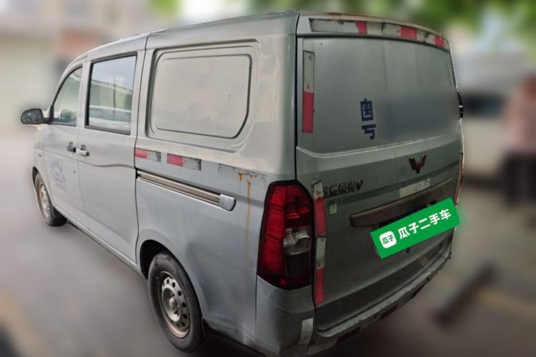 Used Wuling Rongguang V 2015 1.5L Practical Version Rear Left 45 Deg