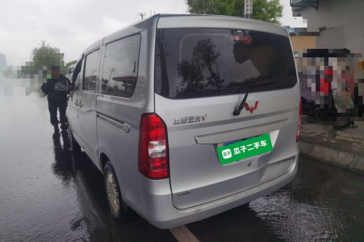 Used Wuling Rongguang V 2015 1.2L Standard Version Rear Left 45 Deg