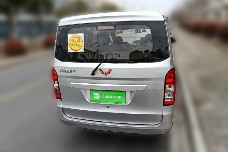 Used Wuling Rongguang V 2015 1.5L Standard Version Rear