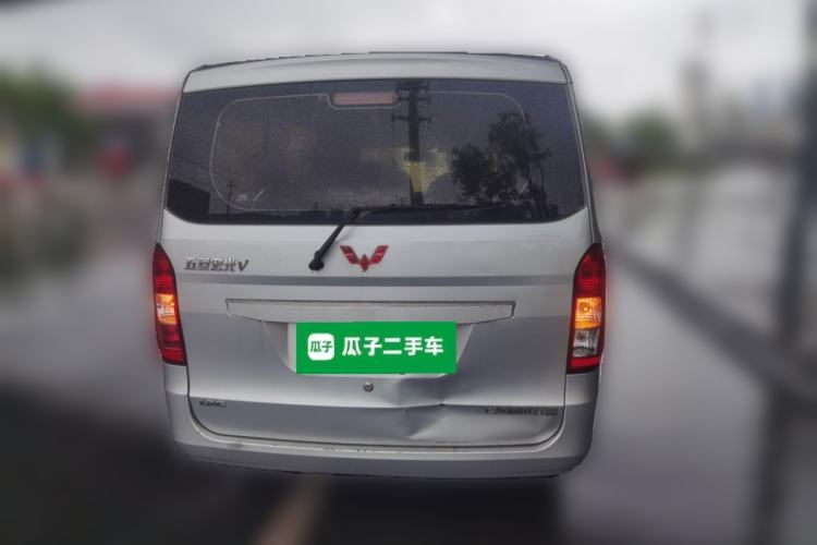 Used Wuling Rongguang V 2015 1.2L Standard Version Rear