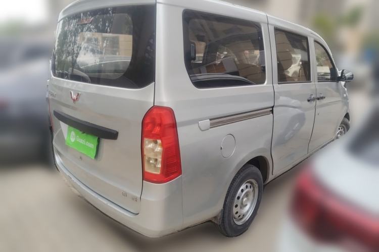 Used Wuling Rongguang V 2015 1.2L Practical Model Rear Right 45 Deg