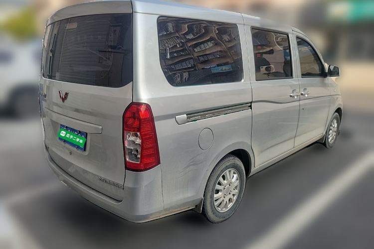 Used Wuling Rongguang V 2015 1.2L Standard Version Rear Right 45 Deg