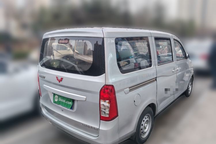 Used Wuling Rongguang V 2015 1.5L Base Version Rear Right 45 Deg