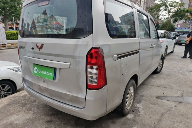 Used Wuling Rongguang V 2015 1.5L Standard Version Rear Right 45 Deg