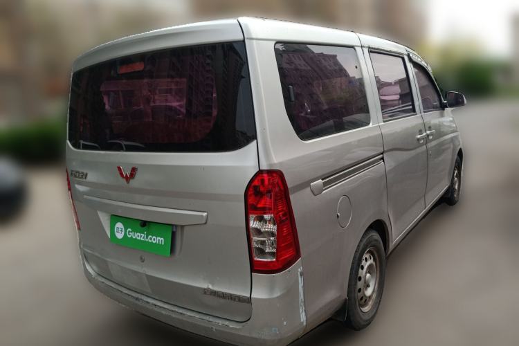 Used Wuling Rongguang V 2015 1.2L Base Version Rear Right 45 Deg