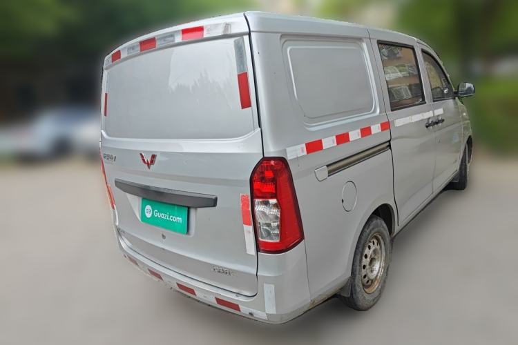 Used Wuling Rongguang V 2015 1.2L Practical Model Rear Right 45 Deg