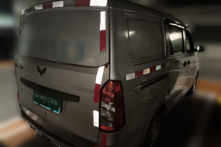 Used Wuling Rongguang V 2015 1.2L Practical Model Rear Right 45 Deg