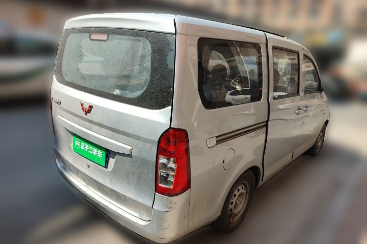 Used Wuling Rongguang V 2015 1.5L Base Version Rear Right 45 Deg