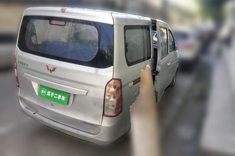 Used Wuling Rongguang V 2015 1.5L Base Version Rear Right 45 Deg