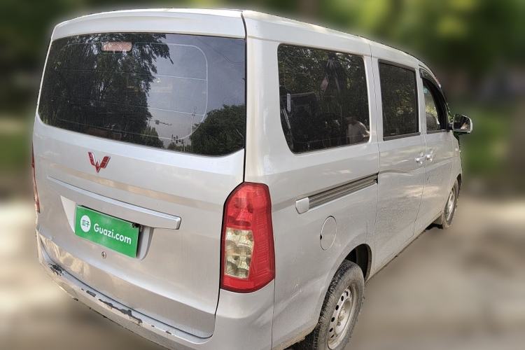 Used Wuling Rongguang V 2015 1.5L Base Version Rear Right 45 Deg