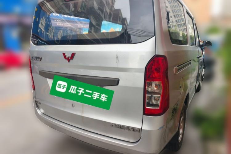Used Wuling Rongguang V 2015 1.5L Practical Version Rear Right 45 Deg