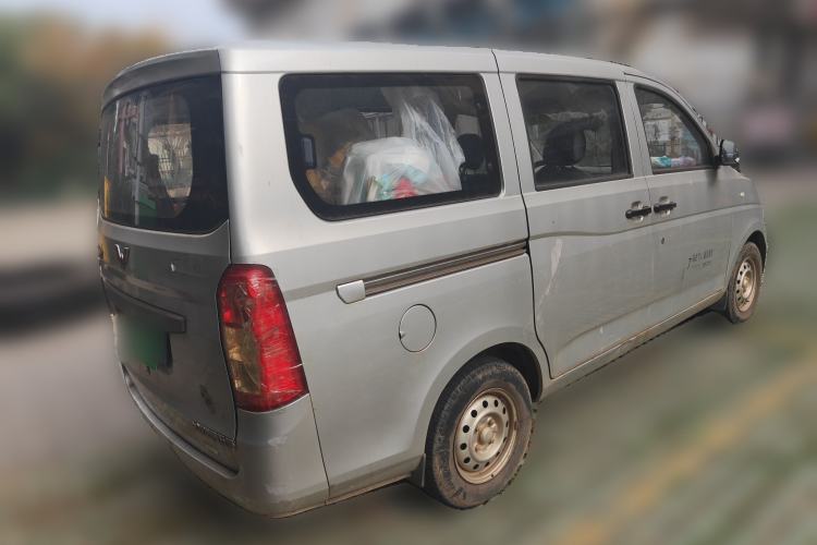 Used Wuling Rongguang V 2015 1.2L Practical Model Rear Right 45 Deg