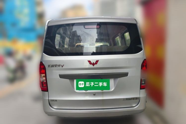 Used Wuling Rongguang V 2015 1.5L Practical Version Rear