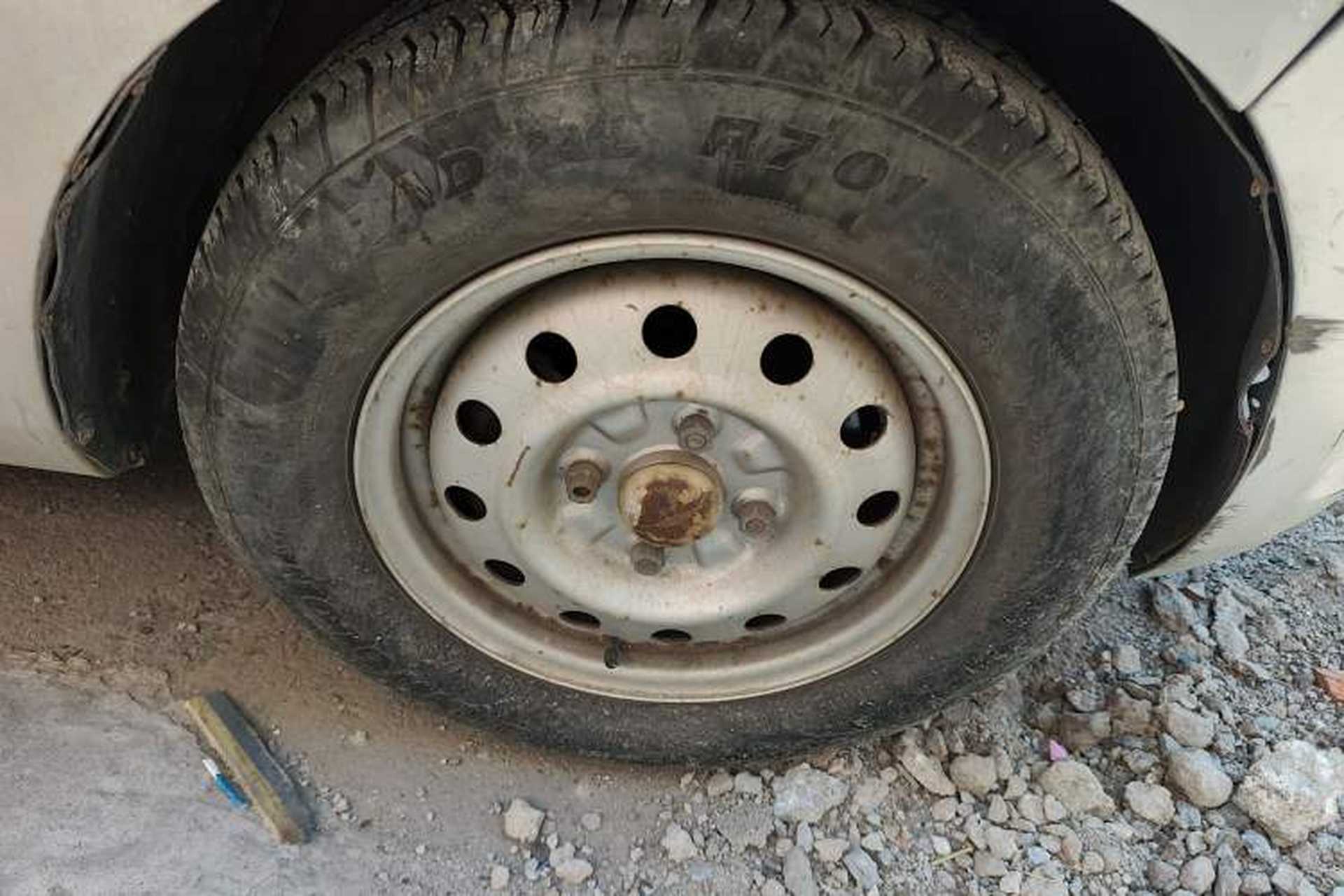 Used Wuling Rongguang V 2015 1.5L Base Version Right Front Wheel Hub