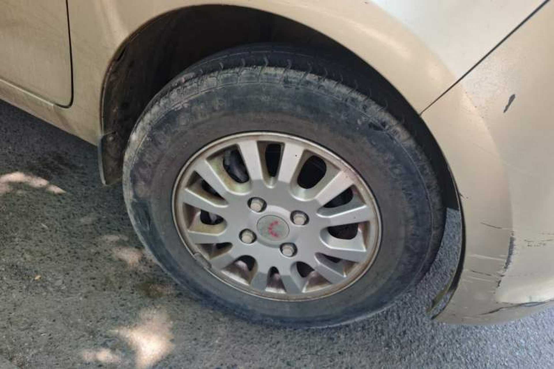 Used Wuling Rongguang V 2015 1.5L Standard Version Right Front Wheel Hub