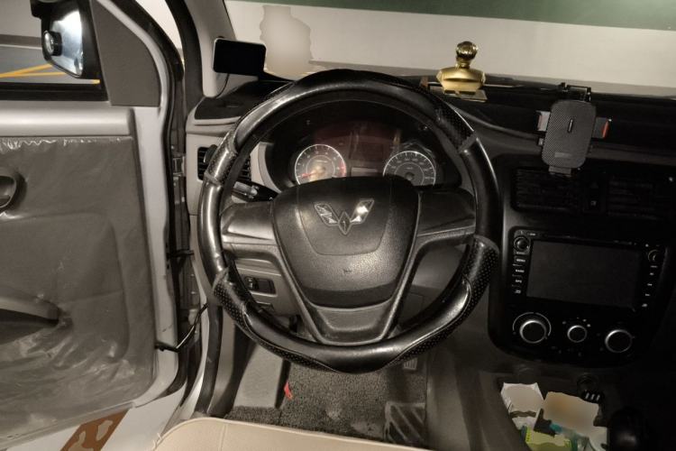 Used Wuling Rongguang V 2015 1.2L Practical Model Steering Wheel