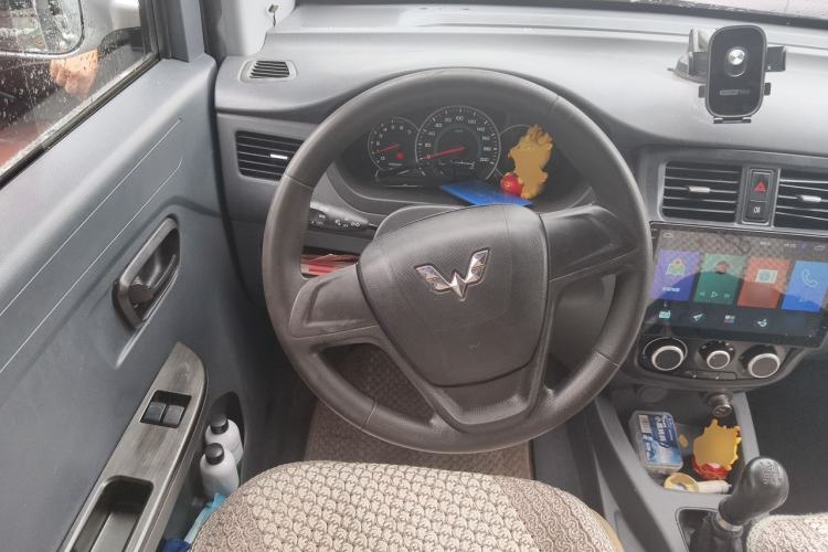 Used Wuling Rongguang V 2015 1.5L Base Version Steering Wheel