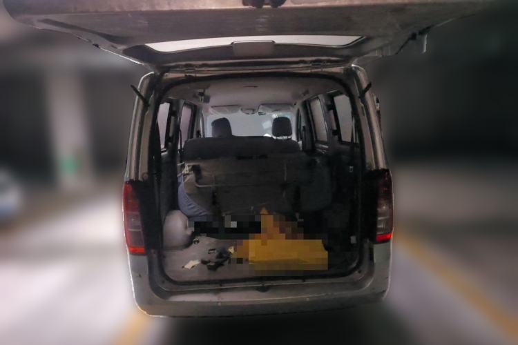 Used Wuling Rongguang V 2015 1.2L Practical Model Trunk