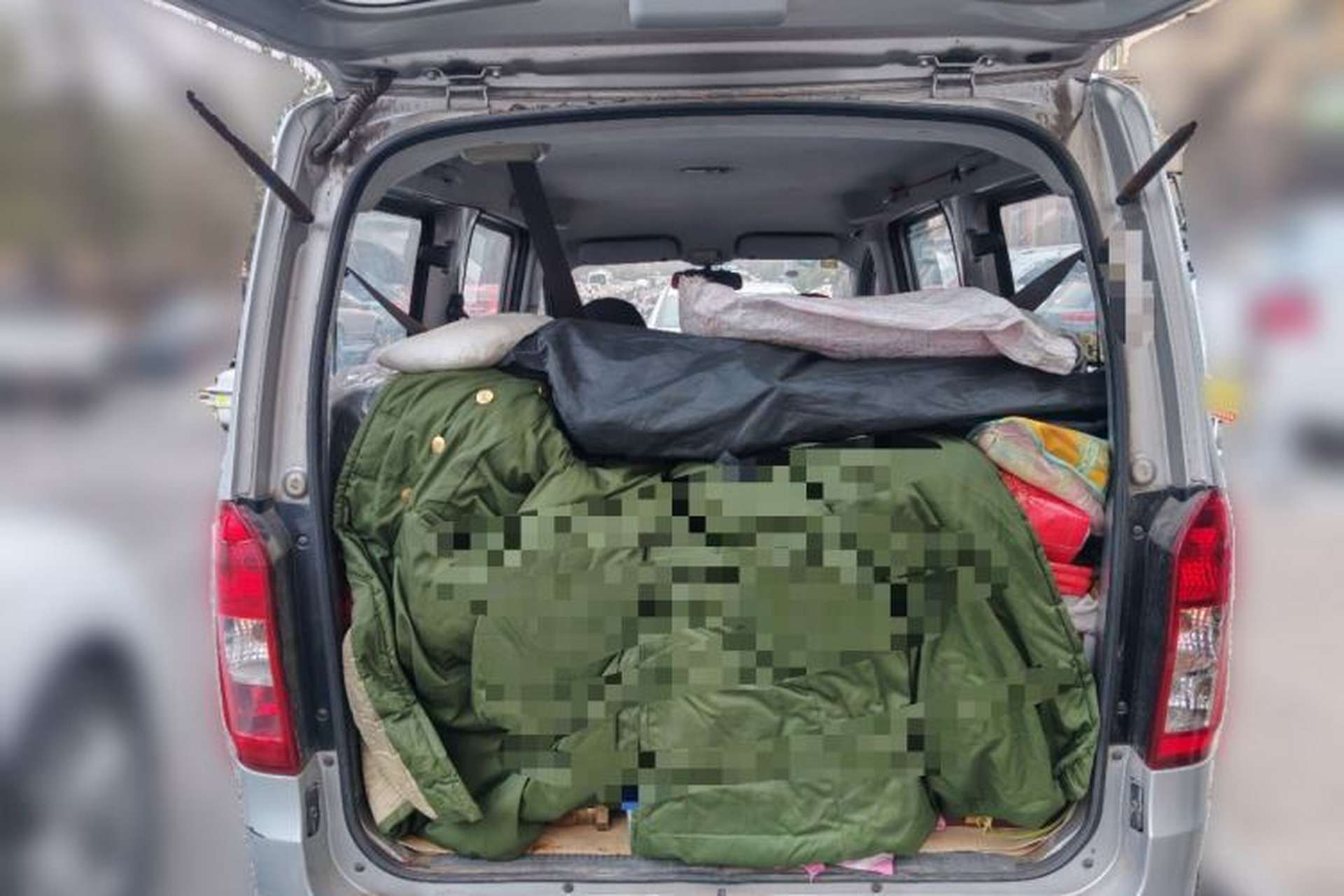 Used Wuling Rongguang V 2015 1.5L Base Version Trunk