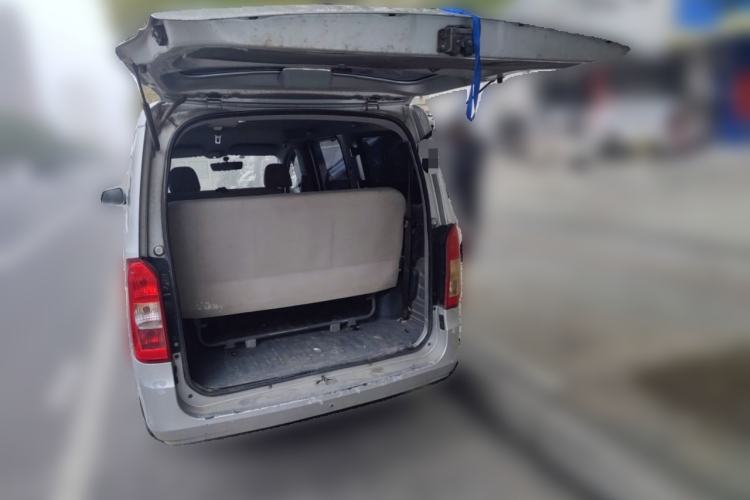 Used Wuling Rongguang V 2015 1.2L Base Version Trunk
